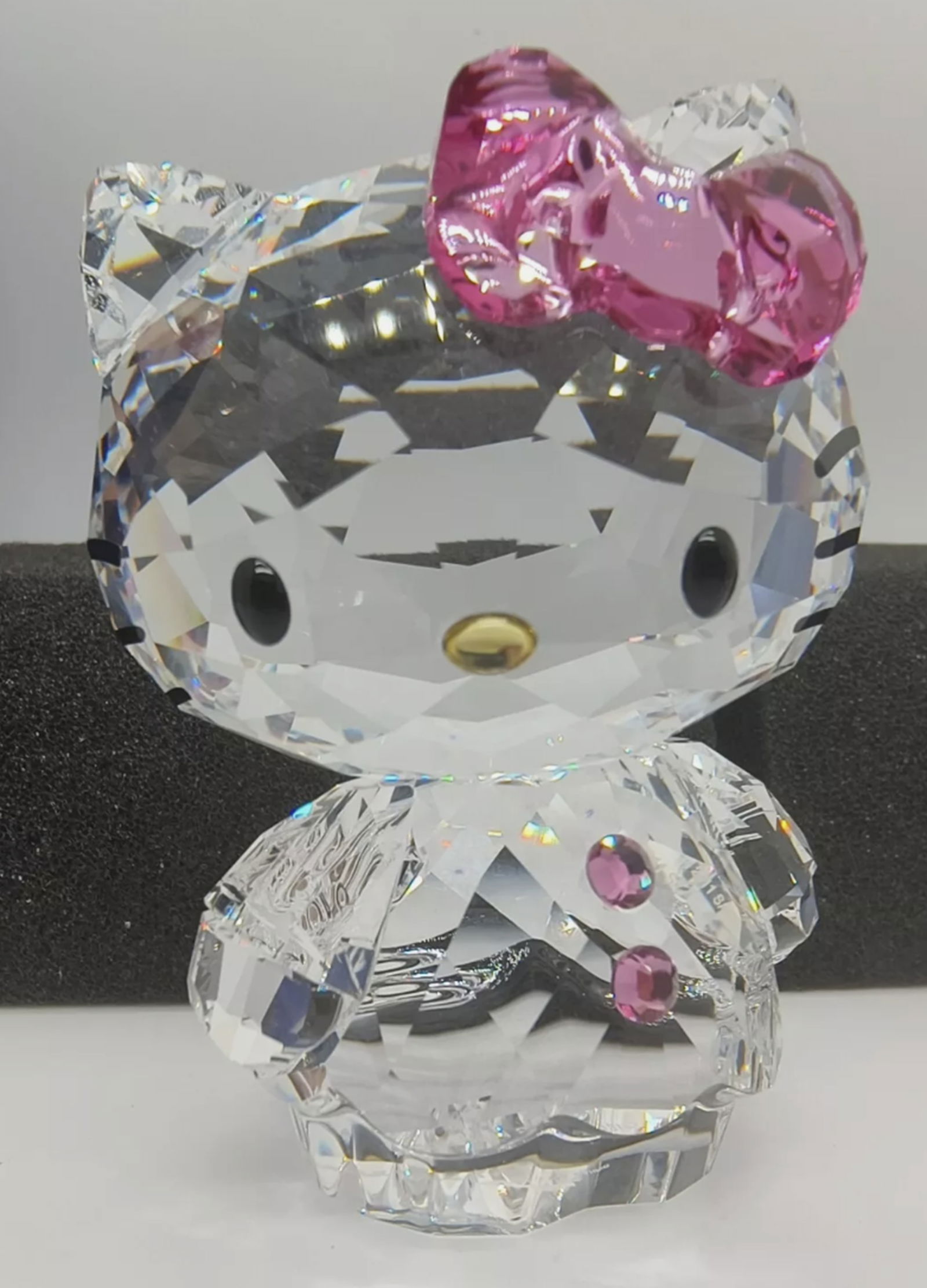 Swarovski Signed SANRIO Hello Kitty Figurine Statuette With Box (1 of 6)