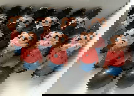Walt Disney’s Mickey Mouse Bowling Set 1960: Walt Disney’s Mickey Mouse Bowling Set 1960 includes 8 figurines and 2 balls. Measures approx 5.5 inches tall