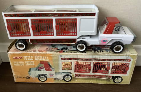 Buddy L Wild Circus Truck New in Box With Animals: Buddy L Wild Circus Truck New in Box With Animals Measures approx 25 inches long and 8.5 inches tall Made out of pressed steel