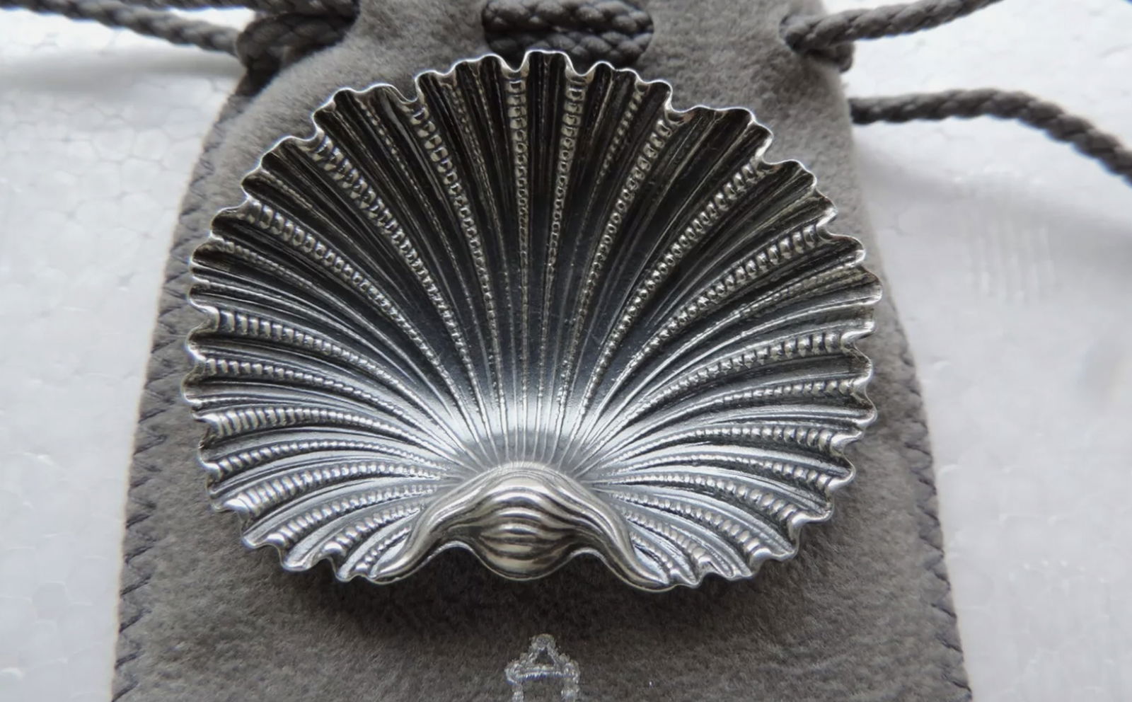 GIANMARIA BUCCELLATI Sterling Silver Signed 925 Trinket Tray Bowl Shell Leaf Dish With Pouch (1 of 6)