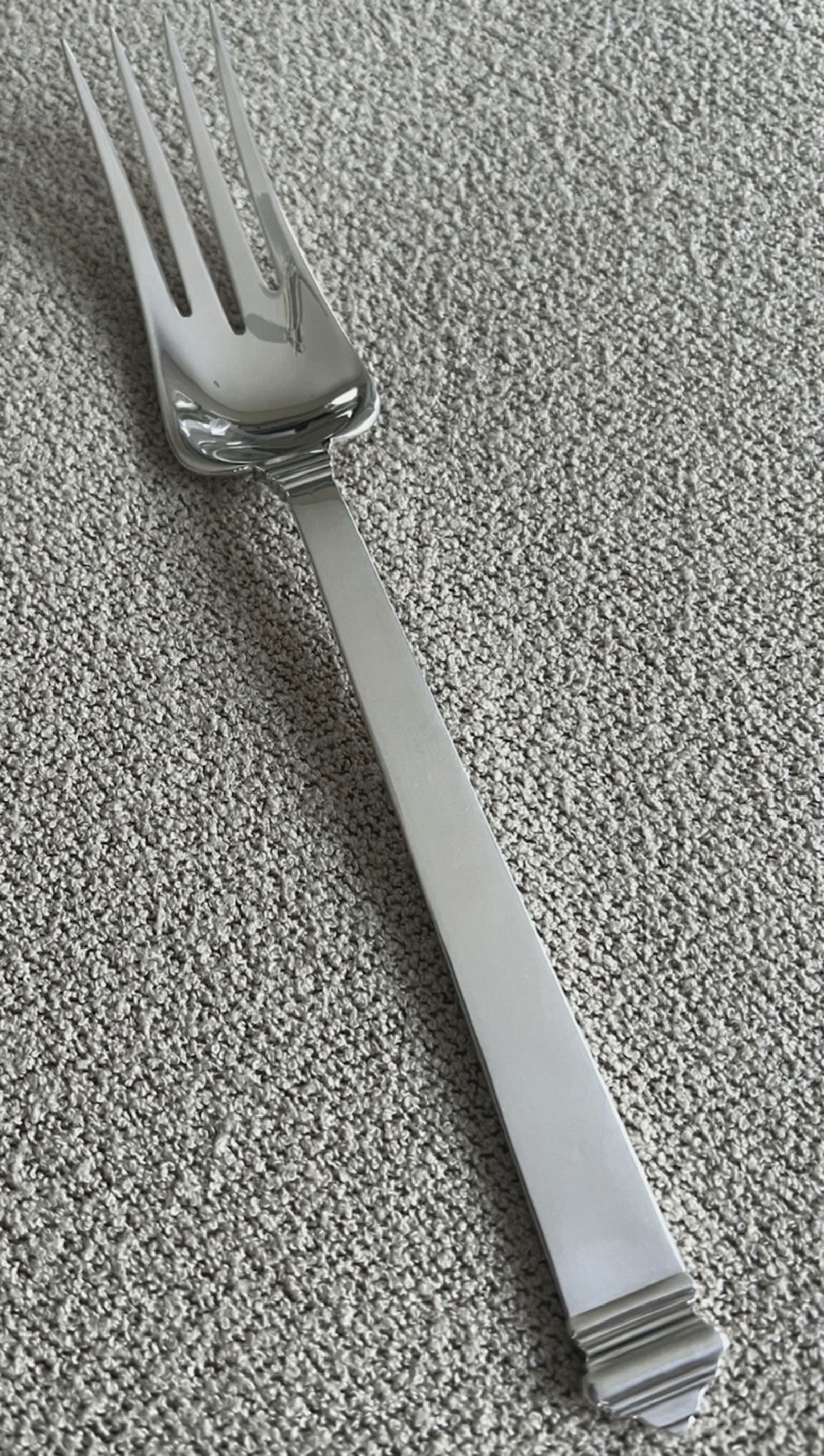 Tiffany & Co Hampton Sterling Silver Serving Fork (1 of 5)