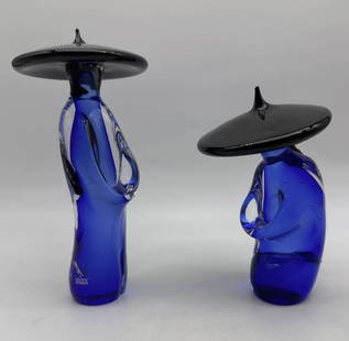 Formia Signed  Murano Art Glass Chinese Asian Figurine Statue Latticino Glass 1963: Formia Signed Murano Art Glass Chinese Asian Figurine Statue Latticino Glass 1960. A masterful art form depicting a Chinese Scholar figure. Hand blown, Murano art glass signed by Sergio Rossi, Murano