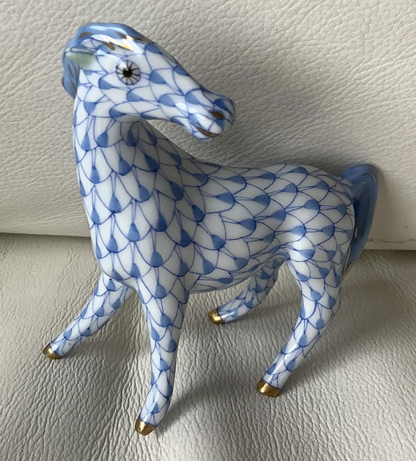 Herend Signed Porcelain Blue Horse Fishnet Figurine Made in Hungary (1 of 6)
