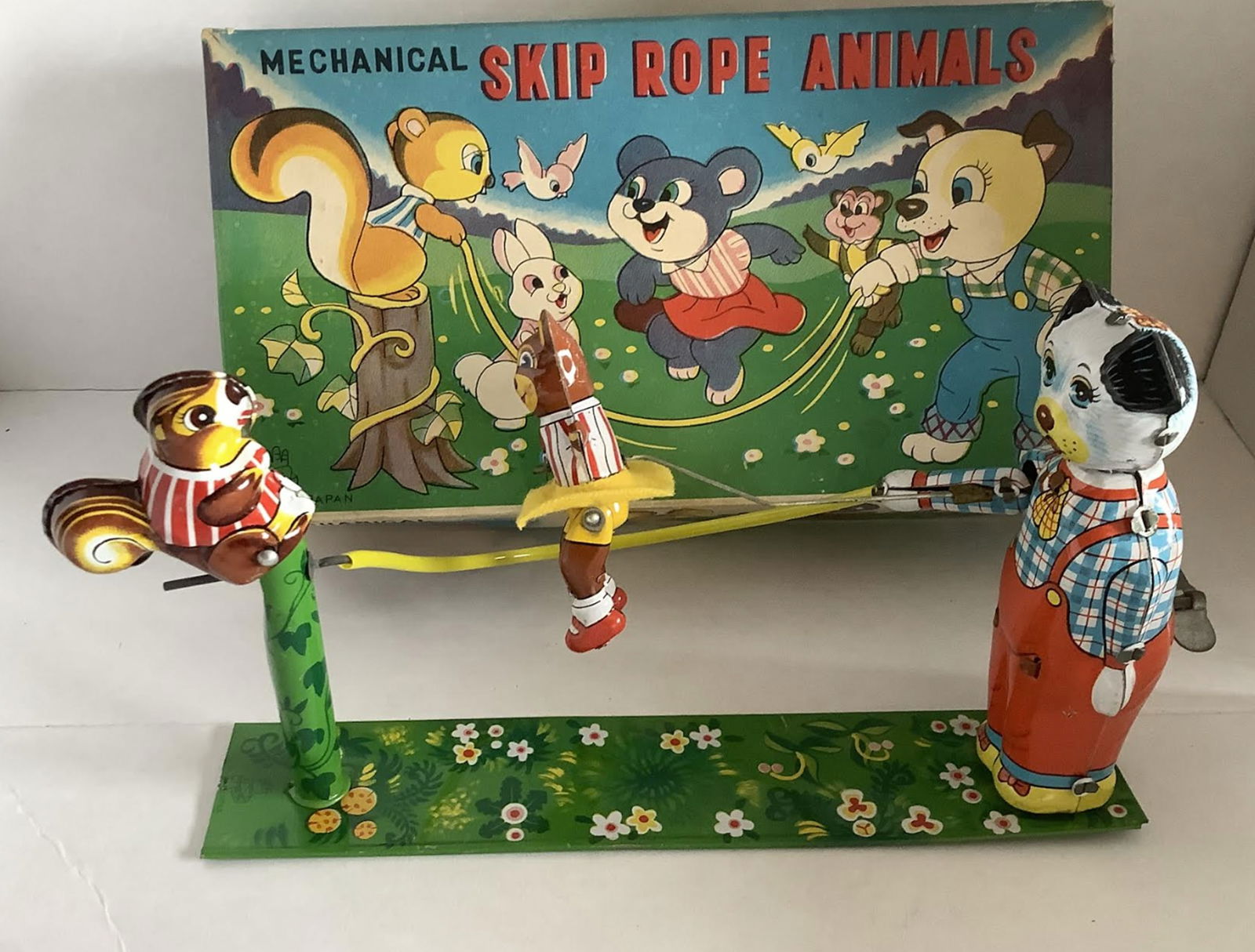 Japanese Tin Lithograph Windup JPS Ski Rope Animals with Orig Box Works! (1 of 7)