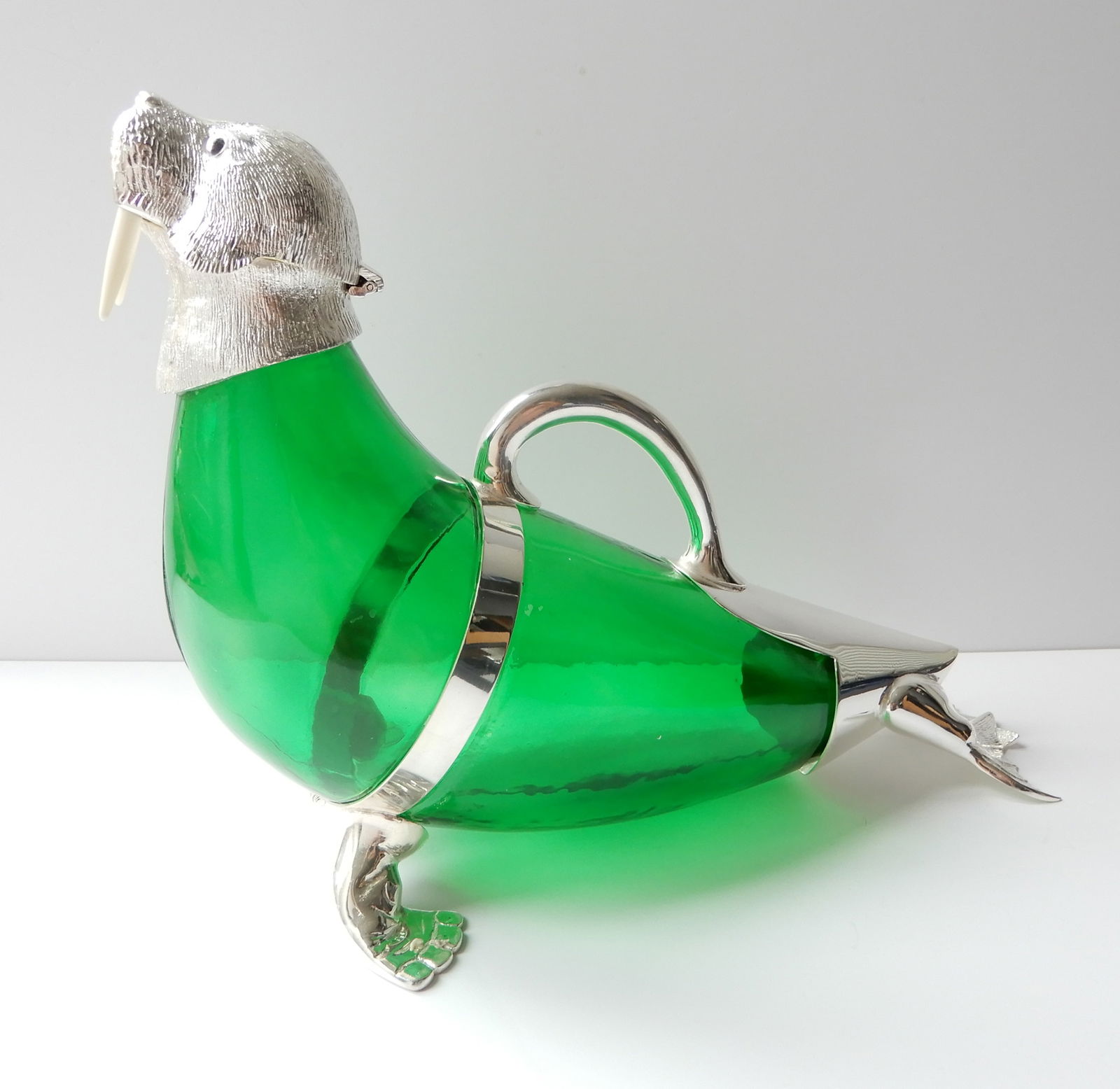 Victorian style French Green Walrus Jug Decanter. (1 of 6)