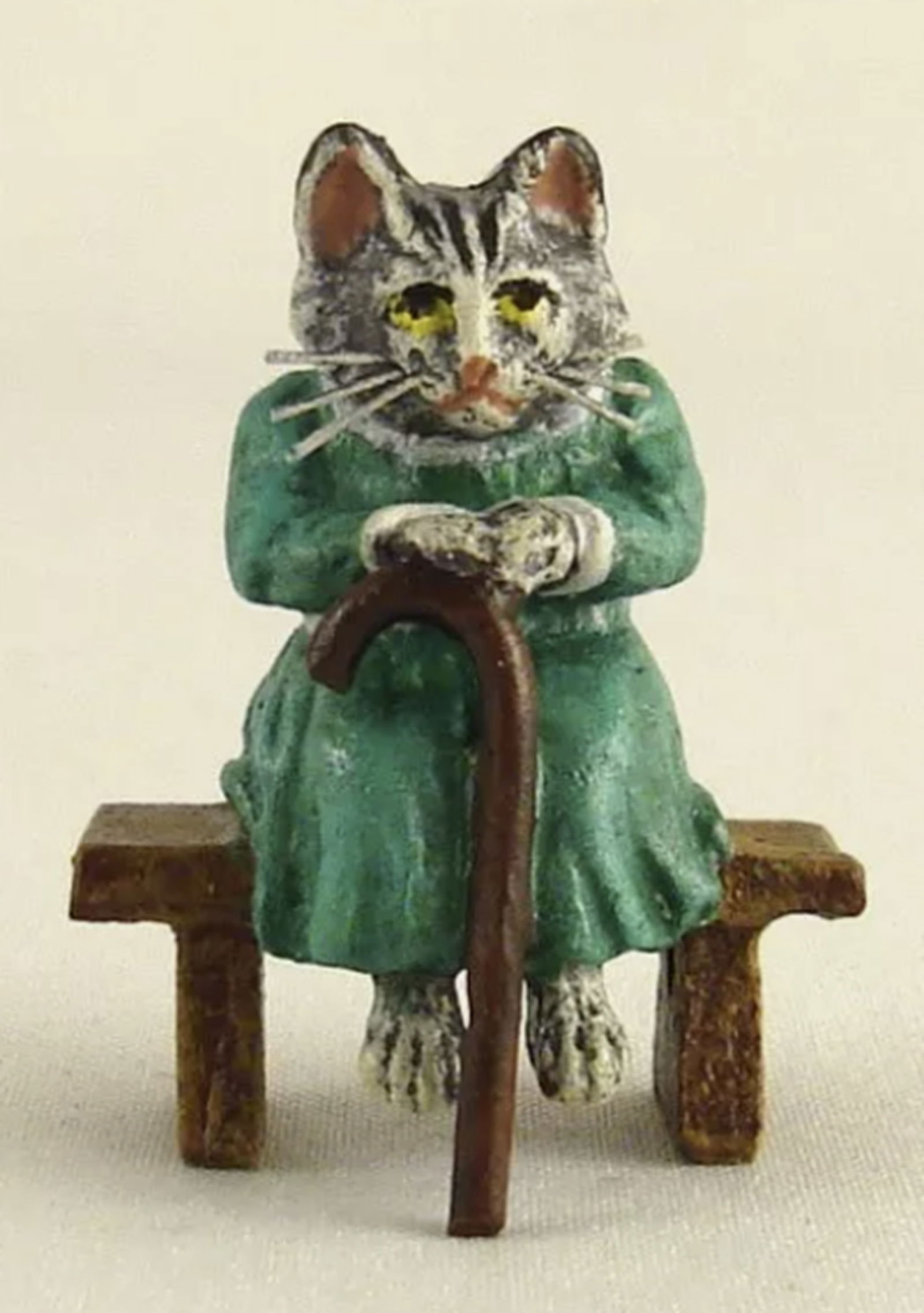 Fritz Bermann Austrian Vienna Bronze CAT Grandmother Granny sitting on Bench FBW (1 of 6)