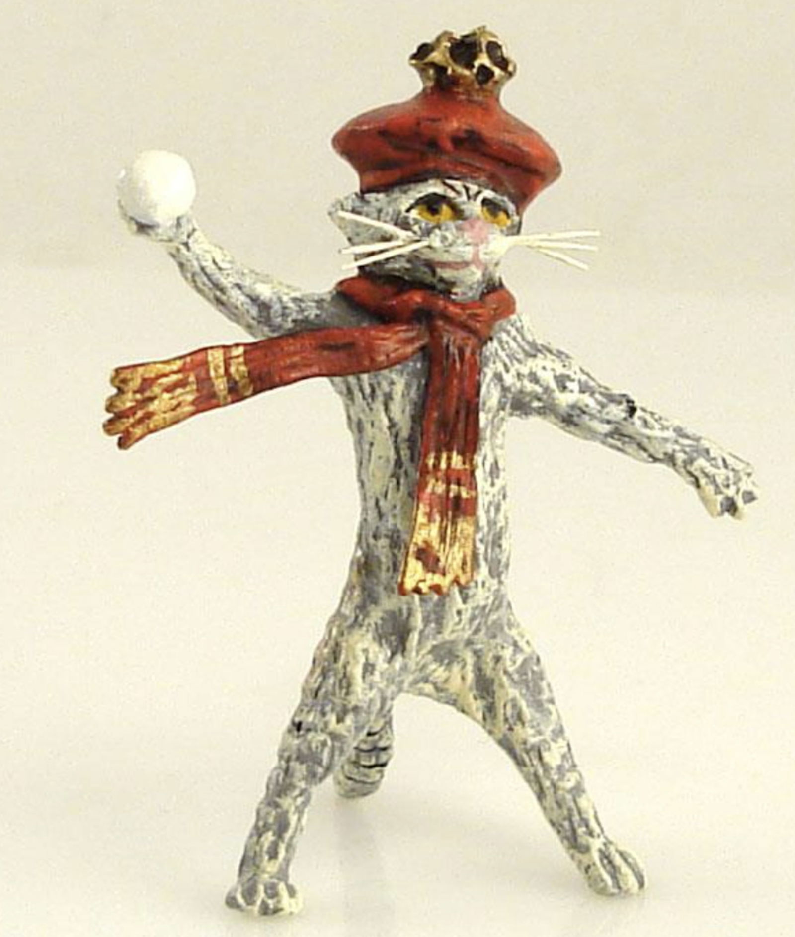 Fritz Bermann Austrian Vienna Bronze CAT with CAP, SCARF and SNOWBALL (1 of 5)