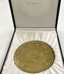 Bulgari Bvlgari Gilt Sterling Silver Las Vegas Casino Chip Coin New in Box: Bulgari Bvlgari Gilt Sterling Silver Las Vegas Casino Chip Coin New in Box. Bulgari or Bvlgari rare sterling silver casino chip coin depicting roulette, and other games, made in England in the late