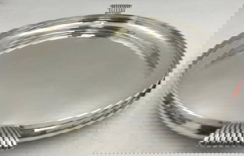 Barbour Sterling Silver Bar Tray Platter from Early 20th Century in Art Deco Style: Barbour Sterling Silver Bar Tray Platter from Early 20th Century in Art Deco Style. arbour, sterling silver two-handled round bar platter or tray in Art Deco style with an elegant, geometric design,