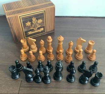 Chess Set Complete in Wooden Box 1936: Chess Set Complete in Wooden Box 1936