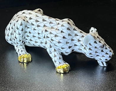 Herend Signed Porcelain Large Black Drinking Lioness Figurine With 24k Gold Accents Made in: Herend Signed Porcelain Large Black Drinking Lioness Figurine With 24k Gold Accents Made in Hungary Measures approx Width: 5.5 inches Height: 2 inches.The drinking lioness looks sleek handpainted in H