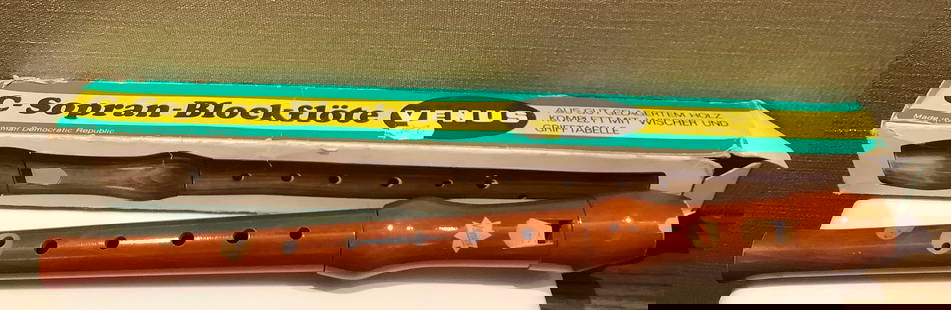 Musima Blockflöte Venus C-Soprano Recorder With Original Box: Musima Blockflöte Venus C-Soprano Recorder With Original Box. Measures approx