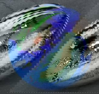 Josh Simpson Inhabited Planet   Signed JS94 Marble Paperweight: Josh Simpson Signed JS94 Marble Earth Planet Paperweight. Josh Simpson Inhabited Planet Marble Paperweight measuring 1.47 inches in diameter with my digital calipers. It is signed JS94. It is in excel