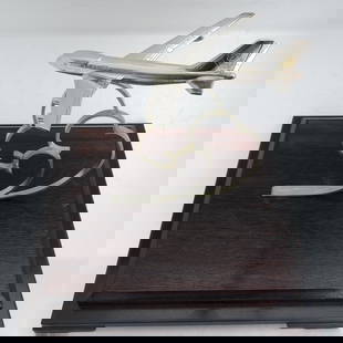 STERLING SILVER AIRPLANE JAL JAPAN AIRLINES 747 BOEING JUMBO JET BY WAKO MADE IN JAPAN: STERLING SILVER AIRPLANE JAL JAPAN AIRLINES 747 BOEING JUMBO JET BY WAKO MADE IN JAPAN. RARE VINTAGE SIGNED SOLID STERLING SILVER JAPAN AIRLINES (JAL) MODEL 747 JUMBO JET MODEL AIRPLANE BY WAKO, THE P