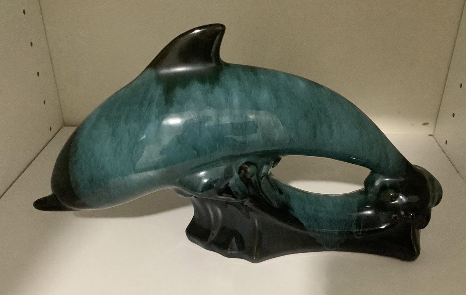 Blue Mountain Pottery Dolphin Figurine Statuette: Blue Mountain Pottery Dolphin Figurine Statuette Measures approx 12.5 inches long and 7.25 inches tall