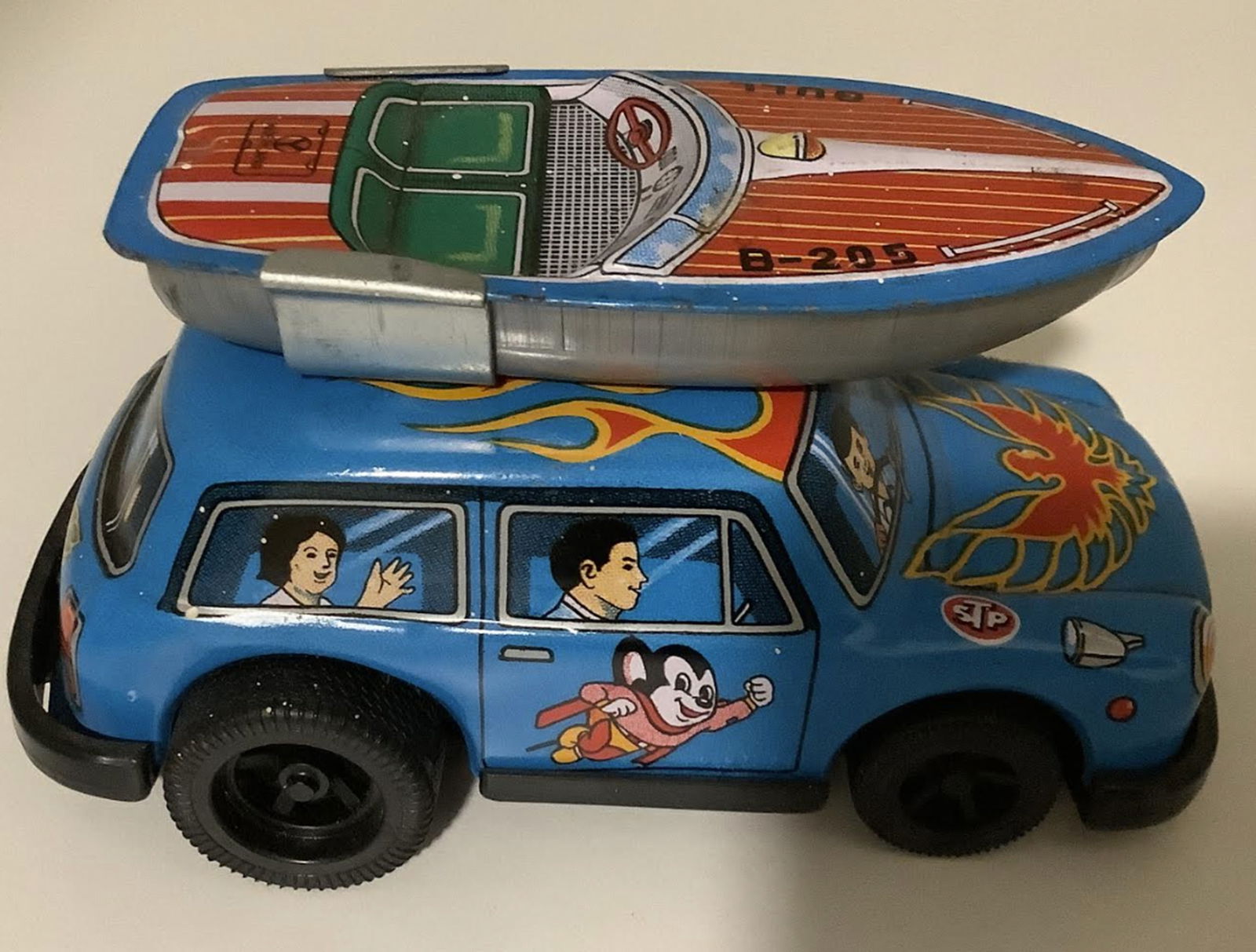 ⭐️Yonezawa Friction Powered Champion Car Yonezawa Toys (Y) ca. 1950s Tin Lithographed Friction