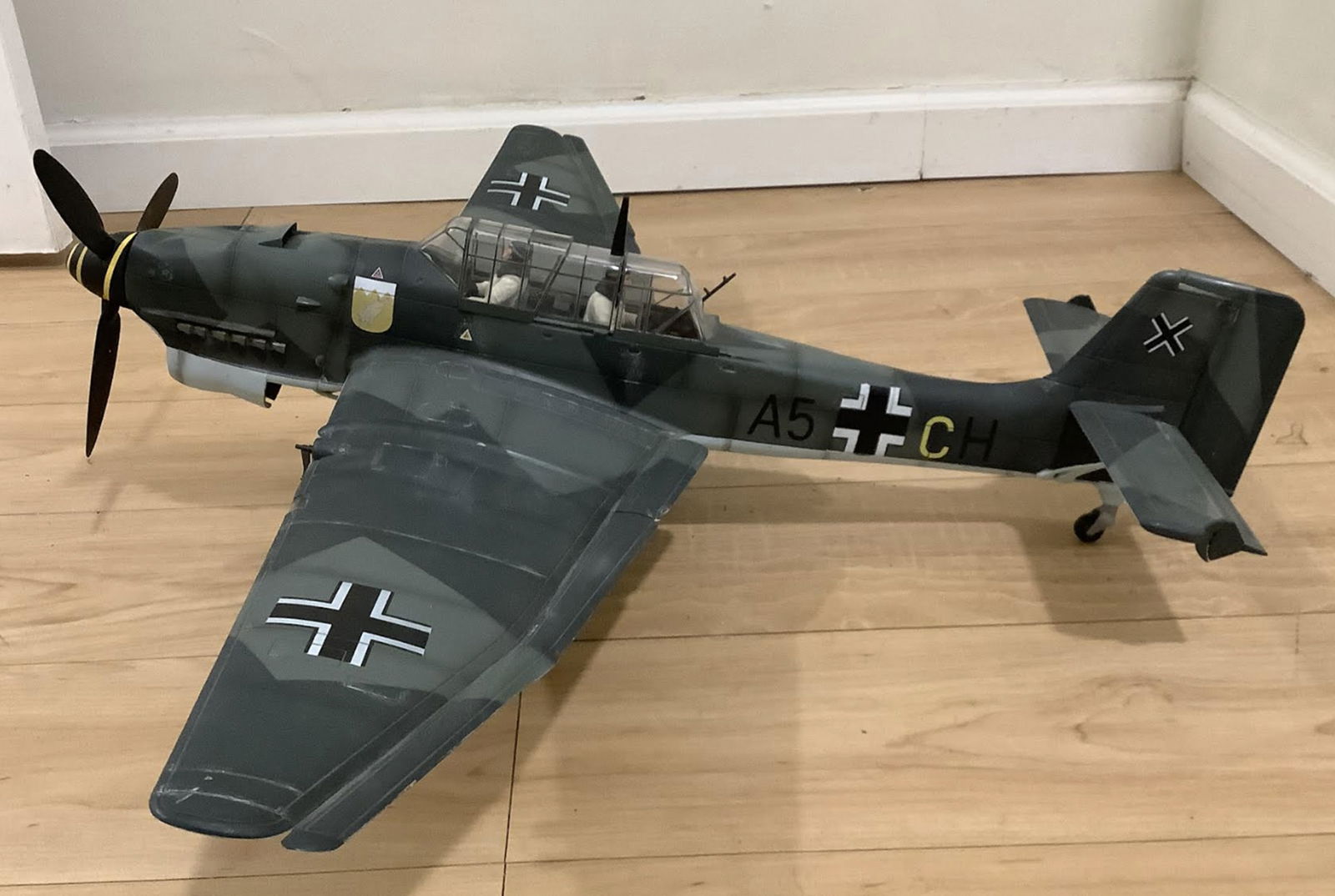 【現状品】21st センチュリートイズ Ju-87B STUKA 1:18 BBI JU-87 STUKA DIVE BOMBER 1/18 | eBay