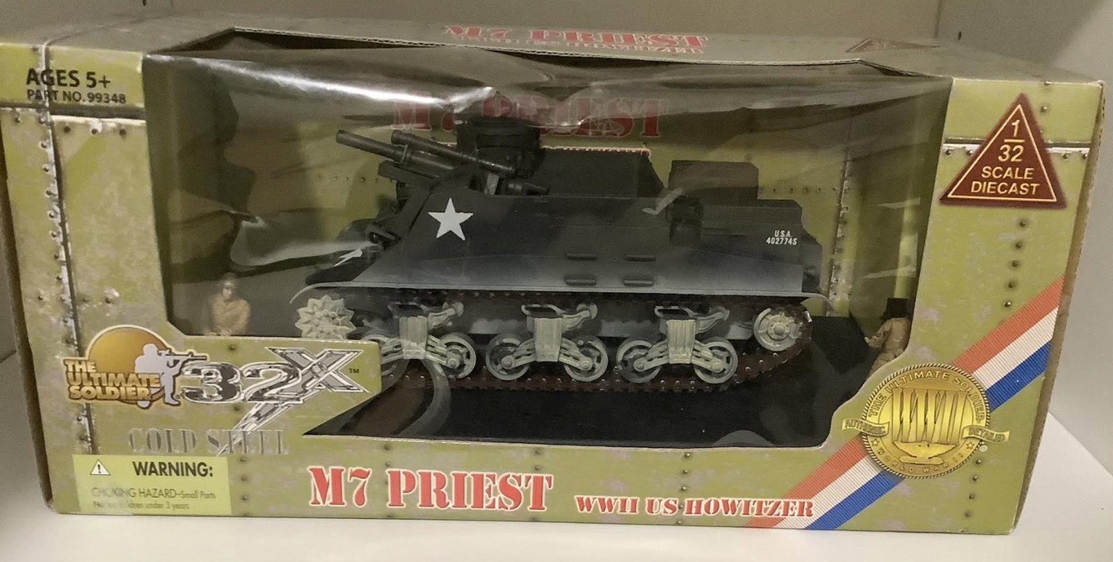 M7 Preist WWII US Howitzer Military Vehicle With Figurine Soldier in Orig Box 1/32 Scale: M7 Preist WWII US Howitzer Military Vehicle With Figurine Soldier in Orig Box 1/32 Scale
