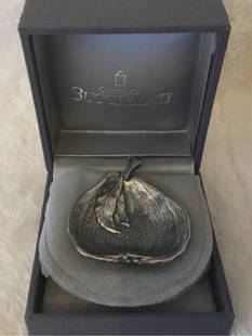 Buccellati Sterling Silver Pear Dish Bowl With Pouch and Box: Buccellati Sterling Silver Pear Dish Bowl With Pouch and Box