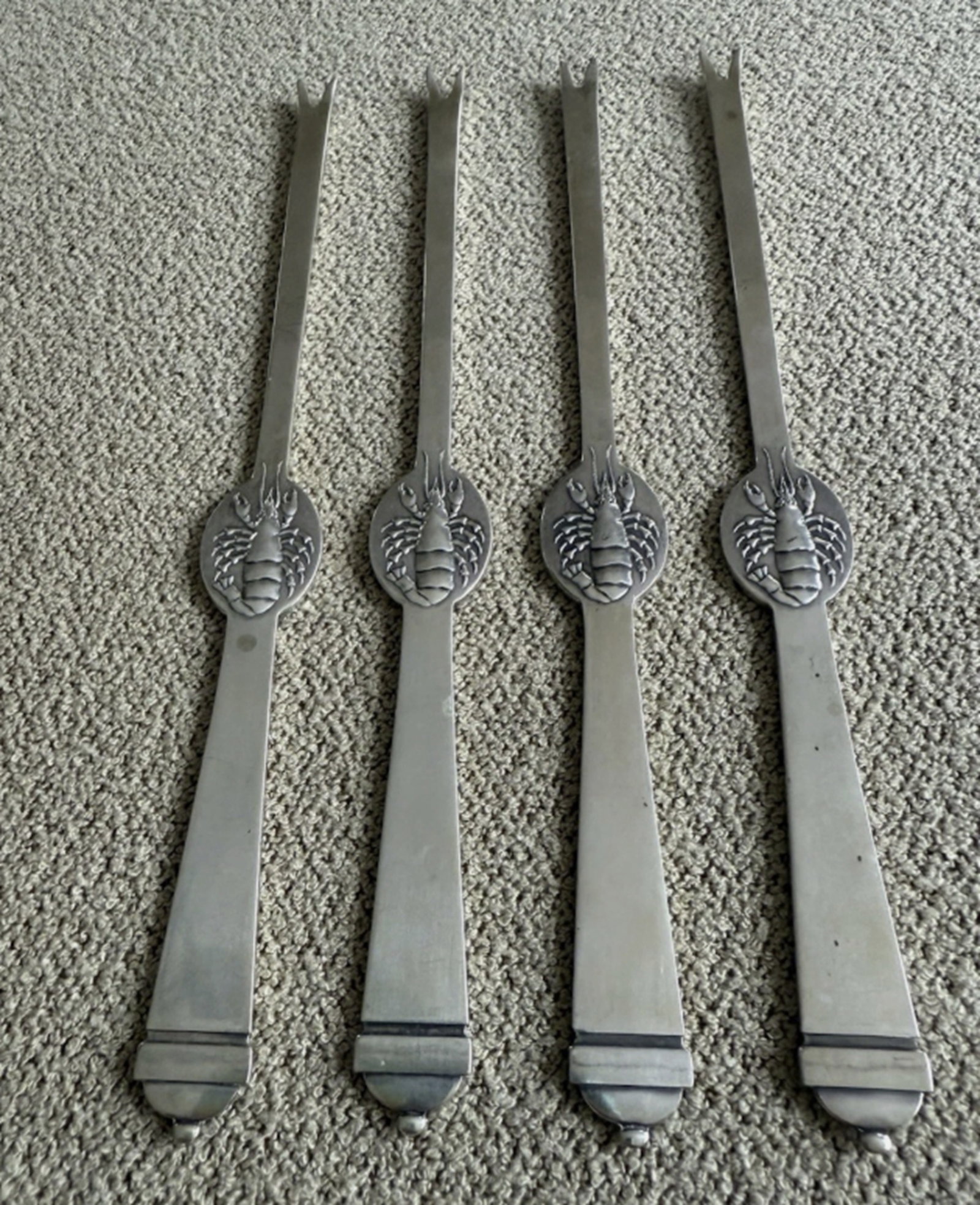 4 Johannesburg/jens Duggar’s Danish 826 Silver Lobster Picks: 4 Johannesburg/jens Duggar’s Danish 826 Silver Lobster Picks. Measures approx 8.5 inches