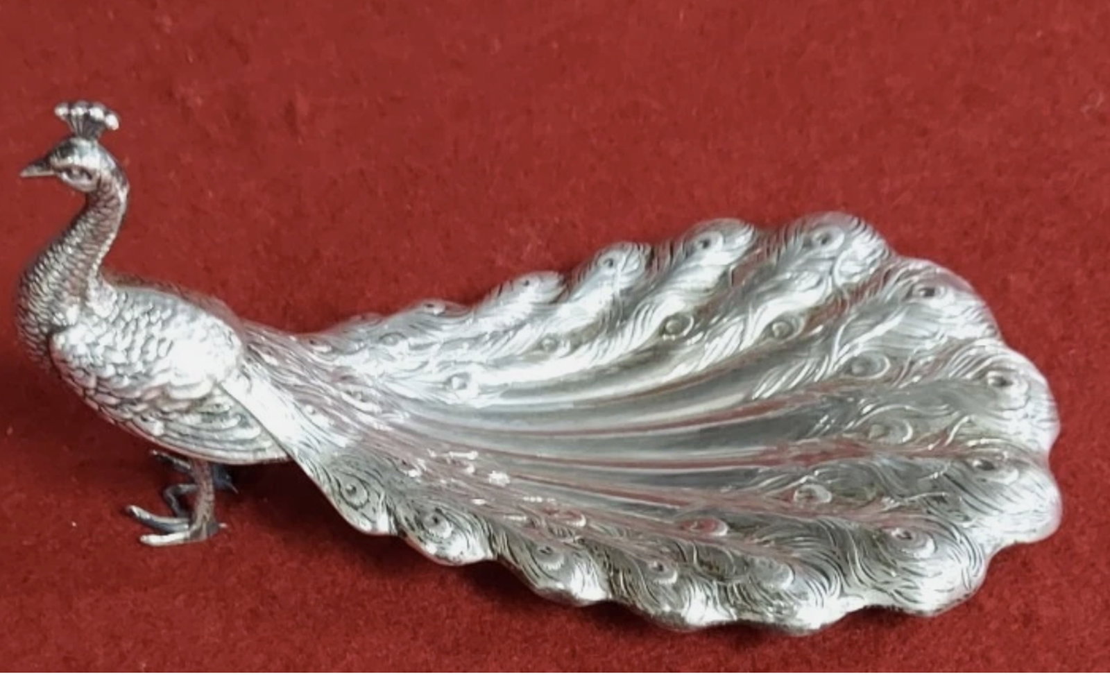 Gorham Sterling Silver Peacock Dish Fingurine: Gorham Sterling Silver Peacock Dish Fingurine. Measures approx 6 & 1/4" long. No dents, dings, or scratches