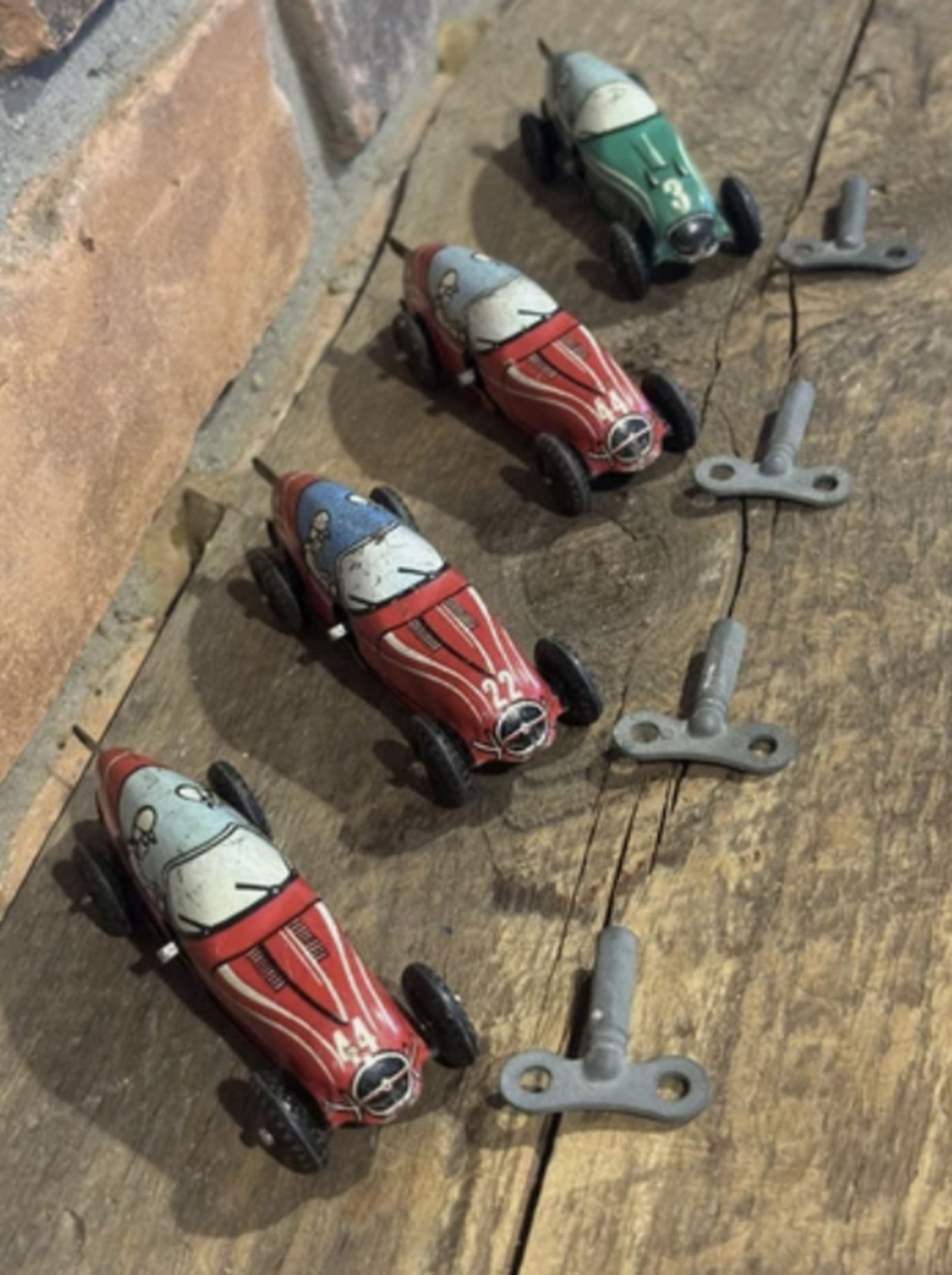 Marx Tin Litho Wind up Race Cars Working With 4 Key Works! (1 of 2)