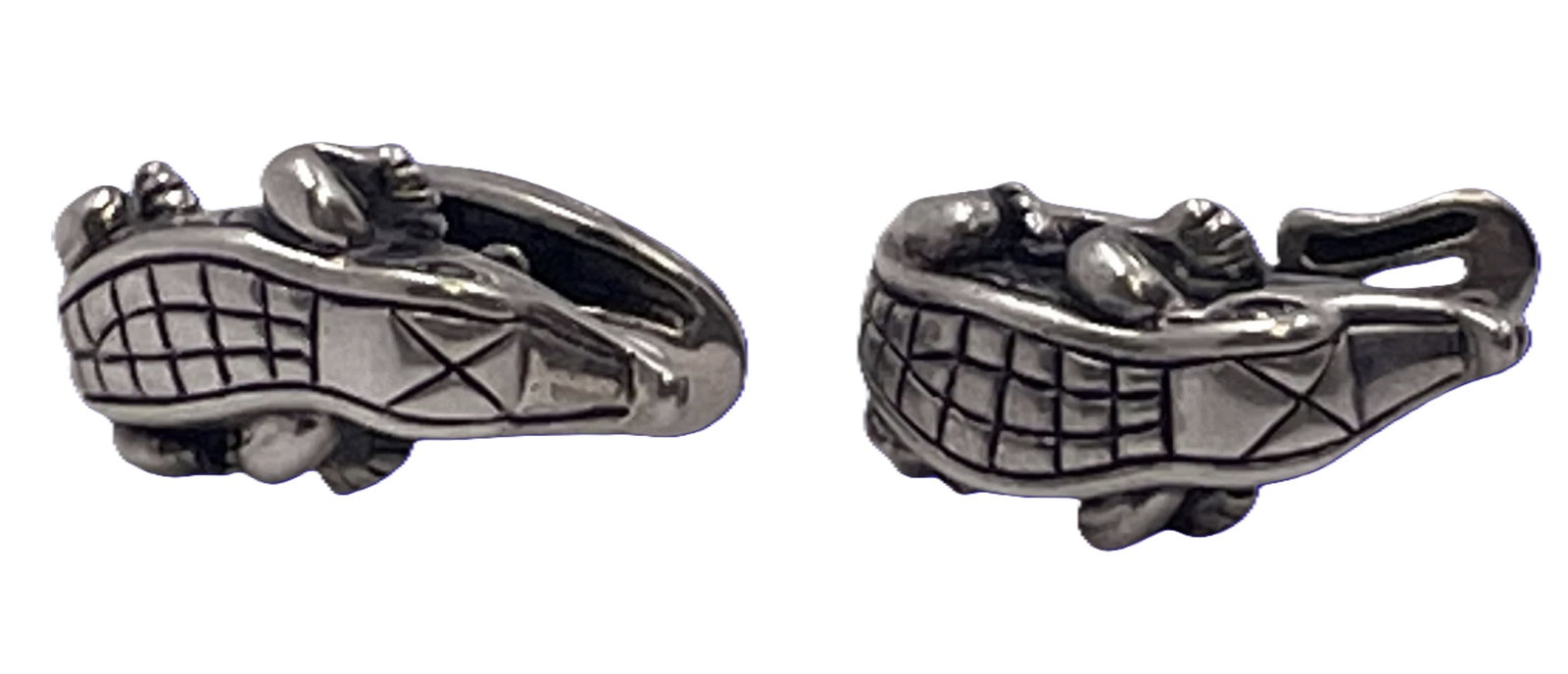 Barry Kieselstein, Sterling Silver Alligator Earrings Made in USA: Barry Kieselstein, Sterling Silver Alligator Earrings. Measures approx. 1.5" drop. By designer Barry Kieselstein Made in USA