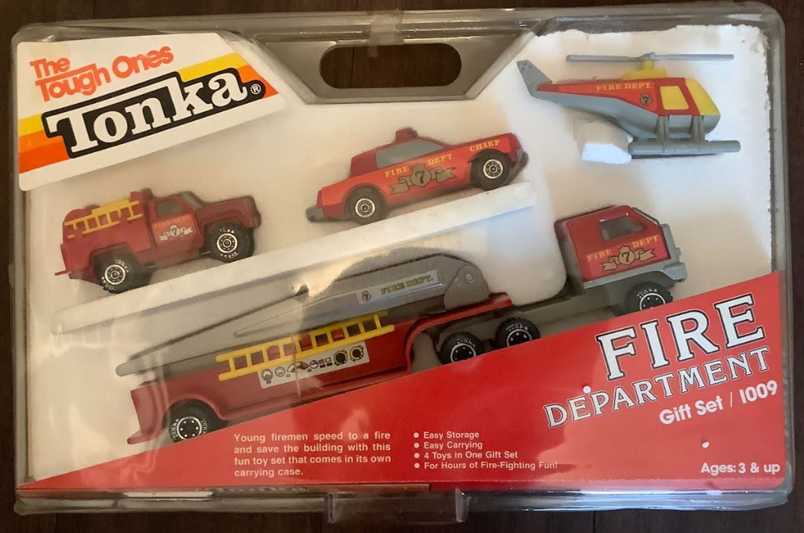 Tonka Fire Department Vehicle Gift Set 1001 (1 of 3)
