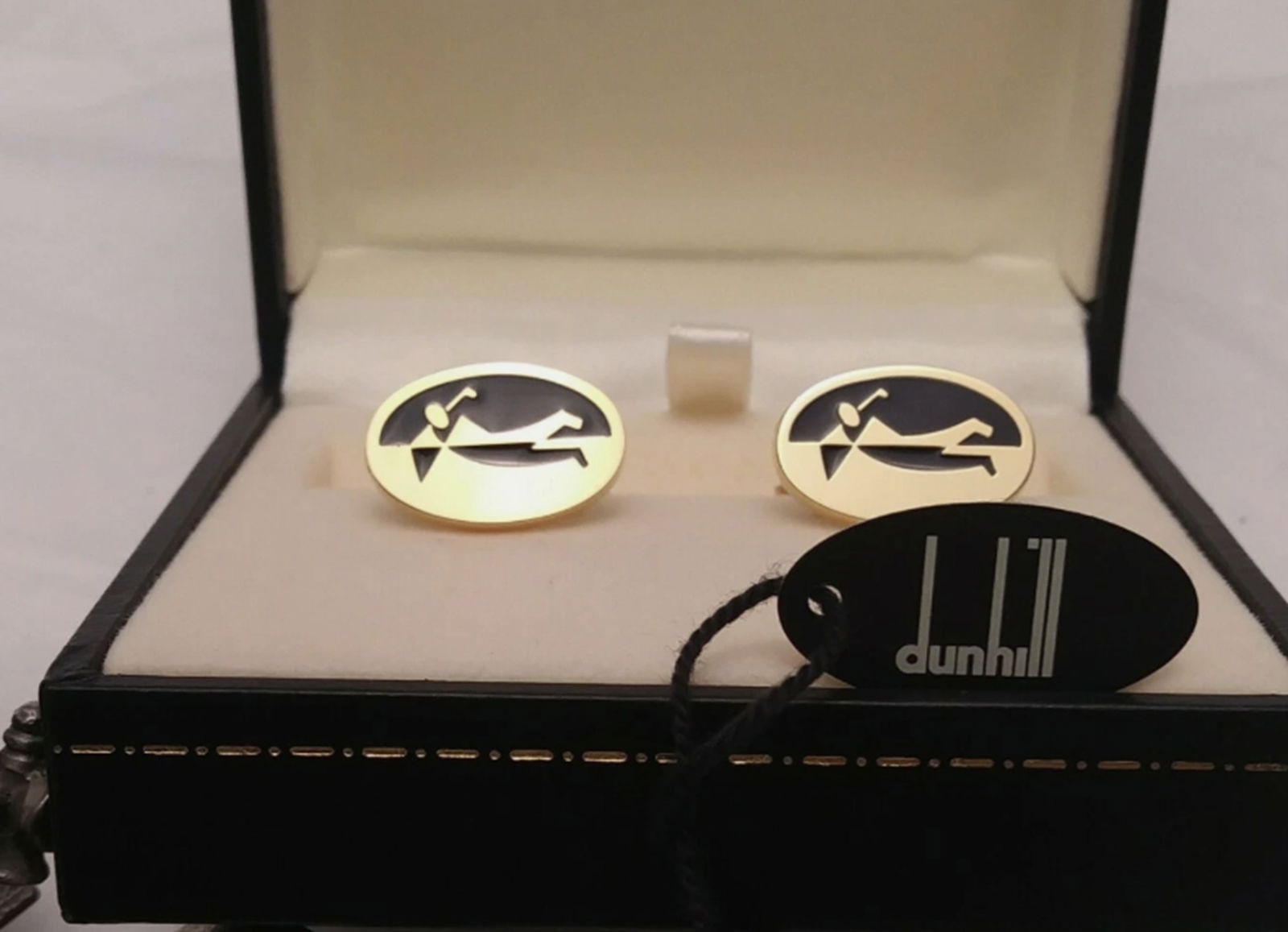 Dunhill Golf Enamel and Gilt Sterling Silver Cufflinks, Made in UK: Dunhill Golf Enamel and Gilt Sterling Silver Cufflinks, Made in UK. Vintage Alfred Dunhill gilt 925 sterling silver cufflinks with enamel work golf flag/hole motif. Sold new in box.