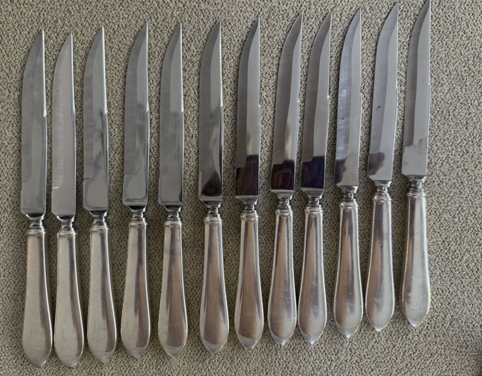 Tiffany & Co Sterling Silver Faneuil Steak Knives 12 (1 of 5)
