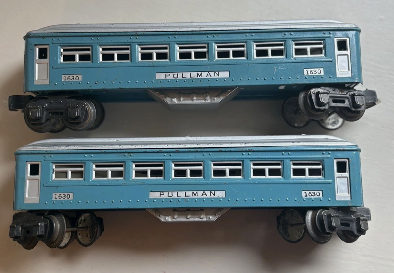 Lionel Pre-War  1630 Pullman Coach Passenger Train Car O-Gauge (1 of 2)