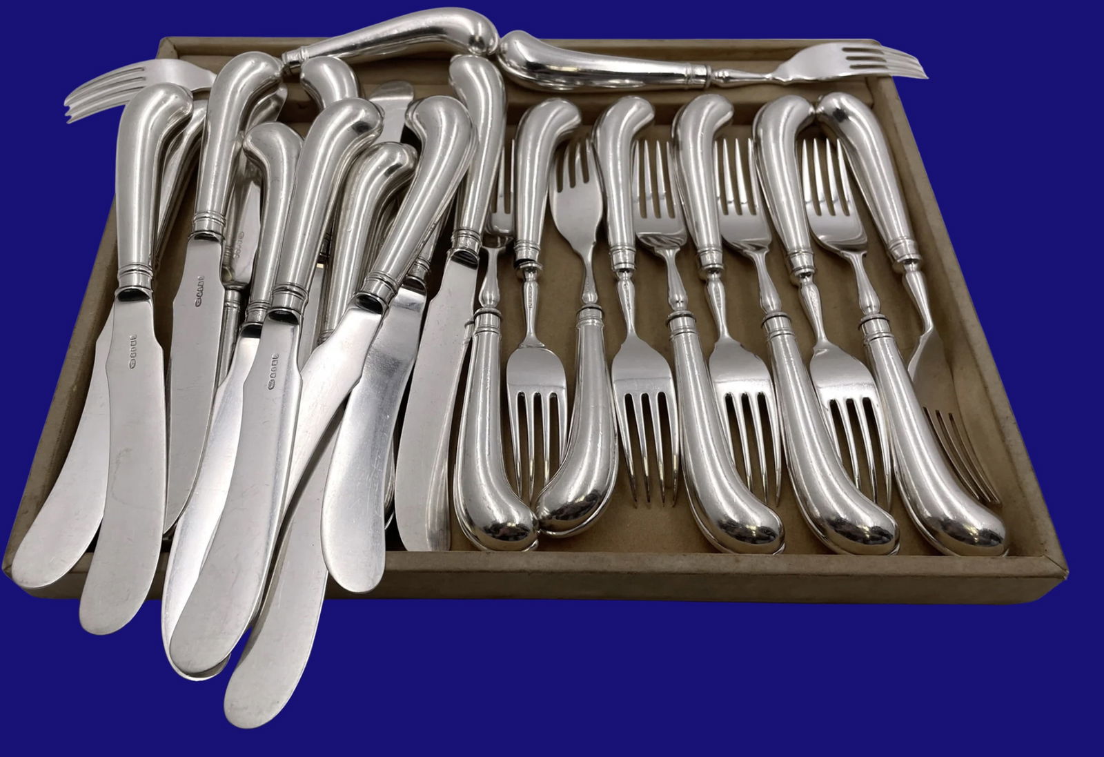 English Silver 24-Piece Fish Flatware Set (1 of 6)
