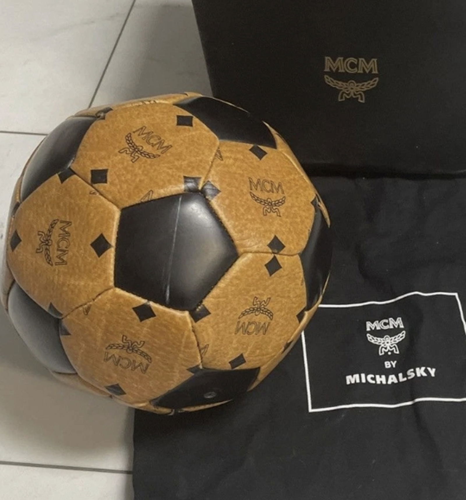 MCM Design Soccer Ball (1 of 3)