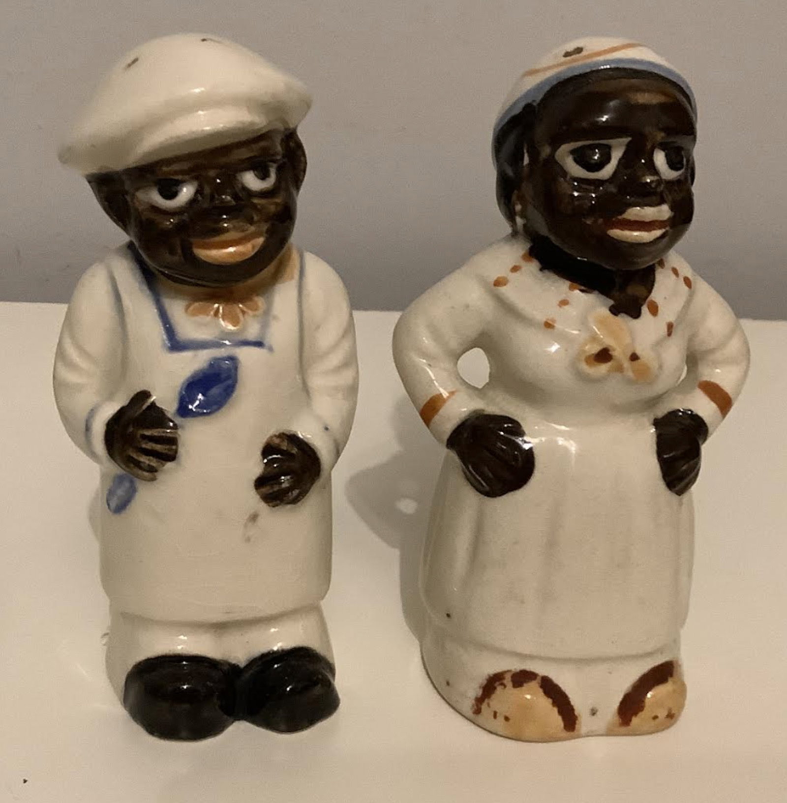 Black Americana Era Salt and Pepper Shakers: Black Americana Era Salt and Pepper Shakers Measures approx 5 inches tall no chips or cracks present