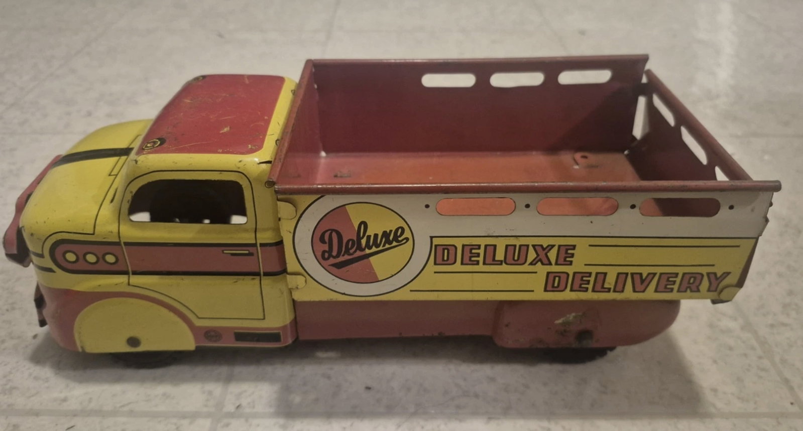 Marx Red and Yellow Metal Deluxe Delivery Truck 11 Inches Long: Marx Red and Yellow Metal Deluxe Delivery Truck 11 Inches Long
