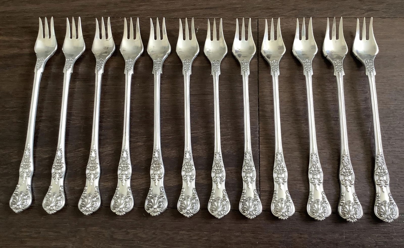 Tiffany & Co Sterling Silver English King Cocktail Forks Set of 12: Tiffany & Co Sterling Silver English King Forks Set of 12 With Pouch. Measusres approx 6 inches .no monogram No Chips Dents or dings