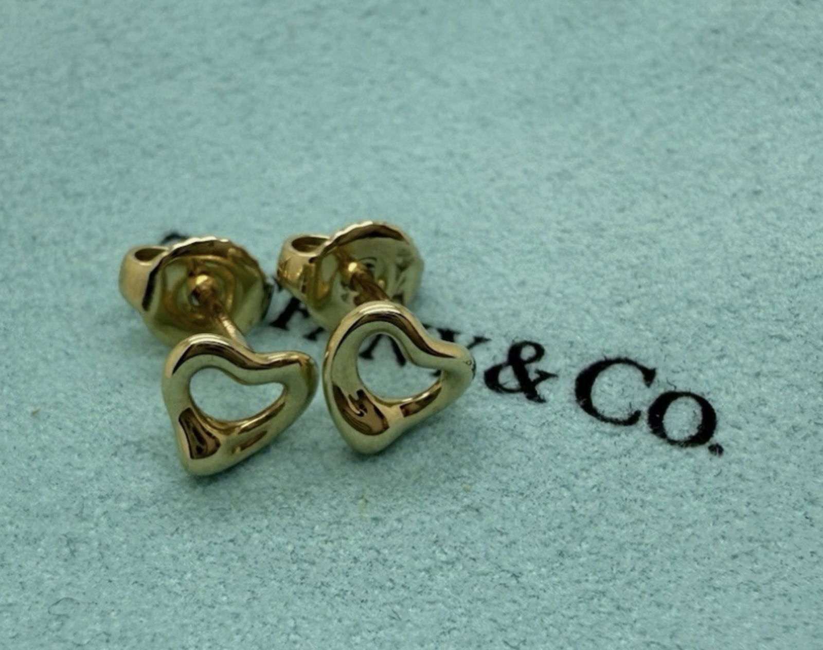 Tiffany Co 18k Yellow Gold Elsa Peretti Open Heart Earrings With Pouch (1 of 3)