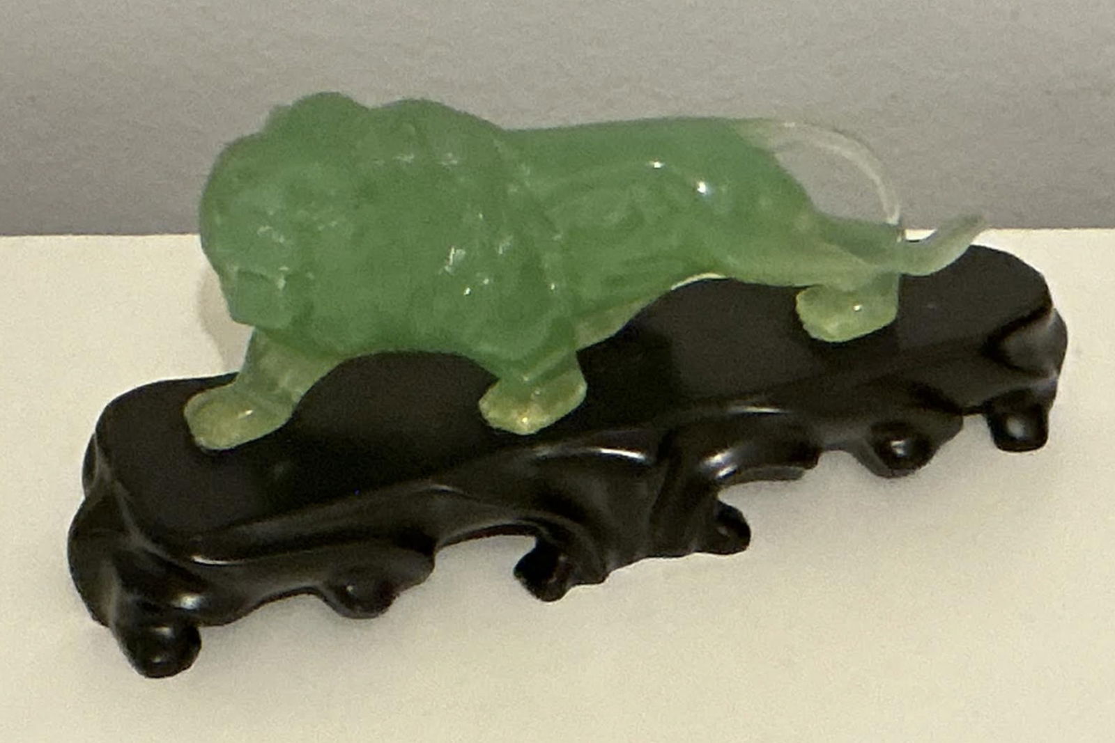 Jade Green Color Lion By Vita Hong Kong Statue Figurine: Jade Green Color Lion By Vita Hong Kong Statue Figurine. Hard Plastic Resin Toy Vintage Art Deco Statue. Measures approx 6.5 inches Long Made in Hong Kong