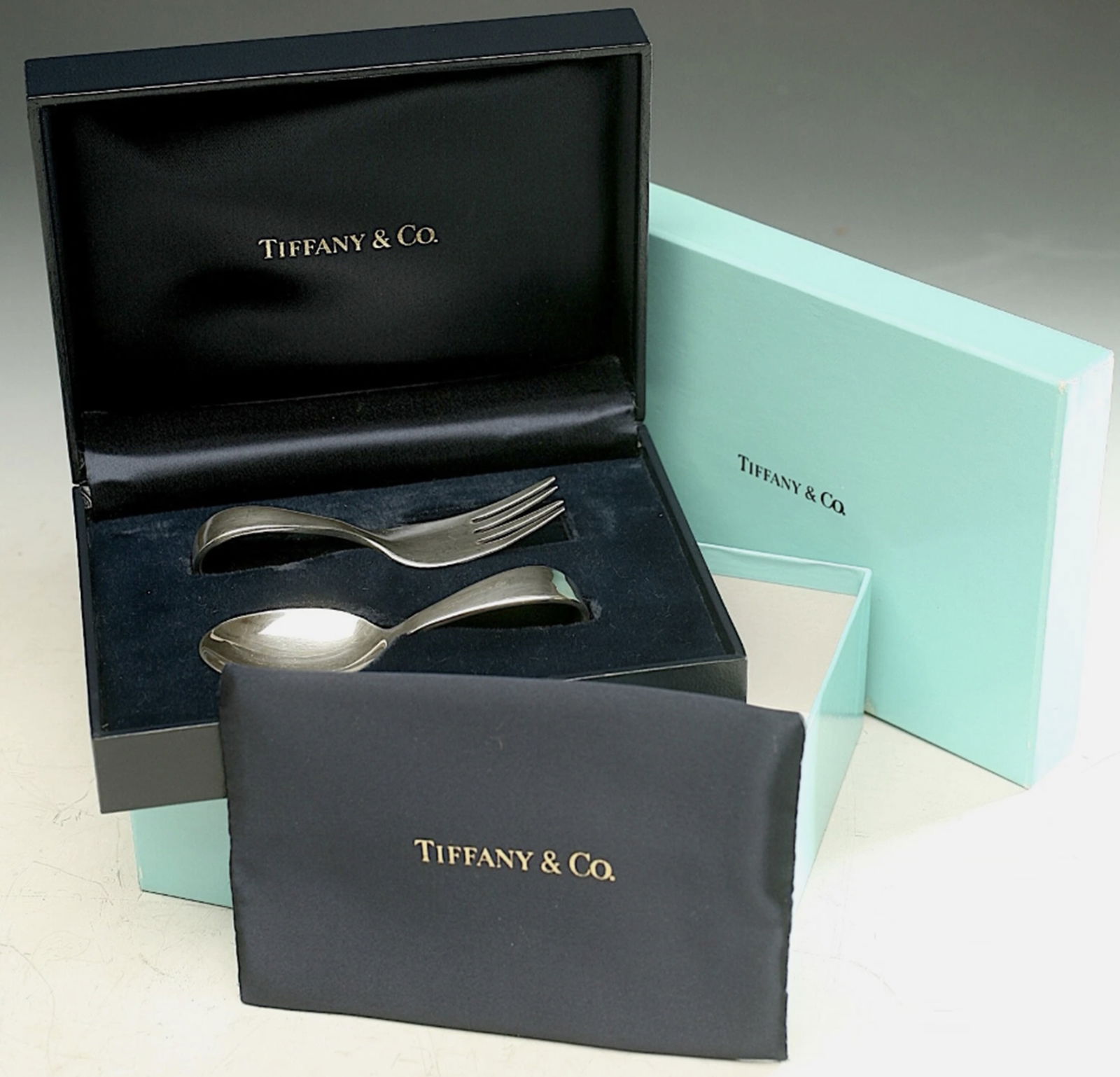 TIFFANY AND CO STERLING SILVER BABY FORK AND SPOON SET WITH POUCH AND BOX (1 of 5)