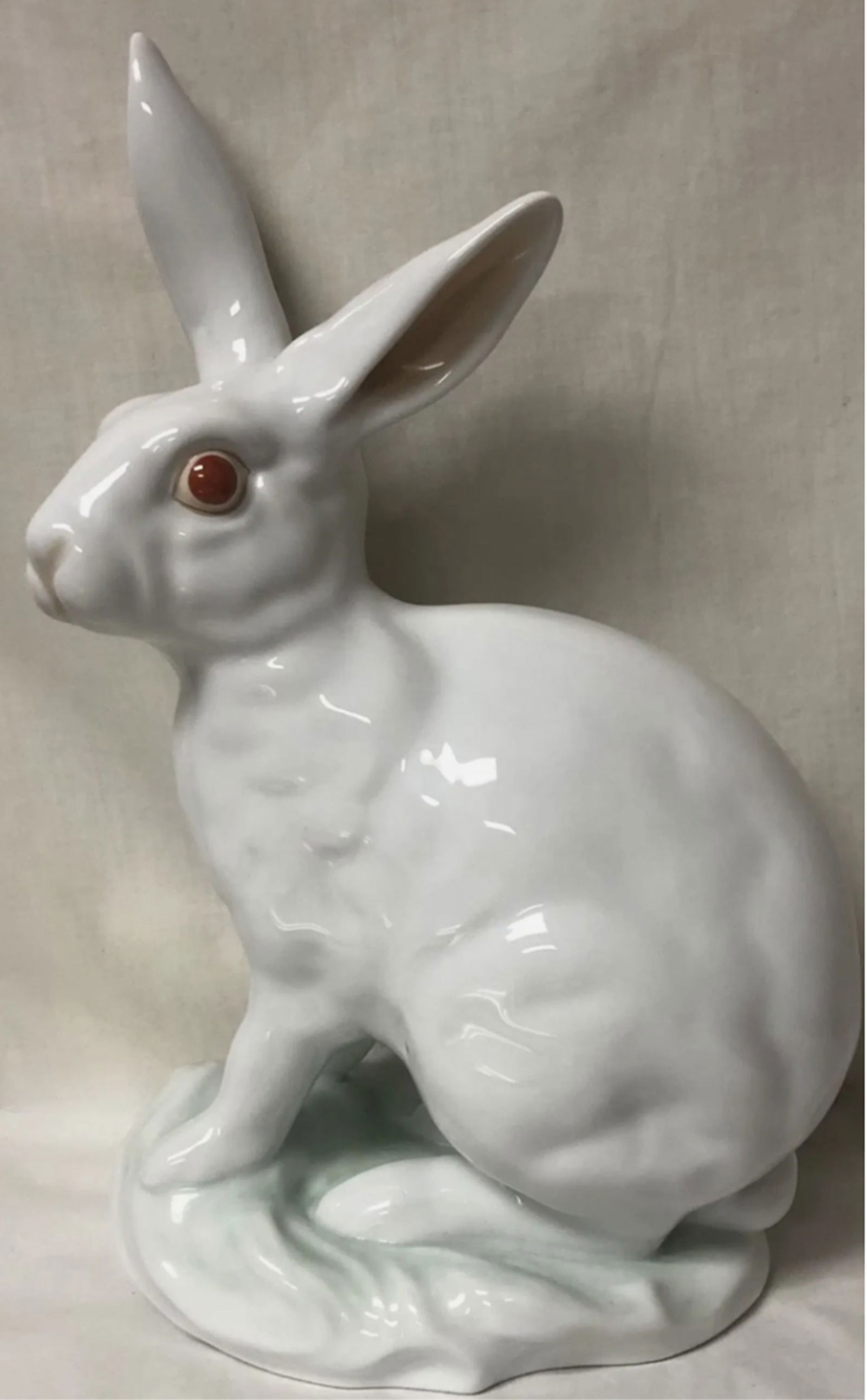 HEREND SIGNED PORCELAIN BUNNY RABBIT FIGURINE 12 INCH TALL (1 of 7)