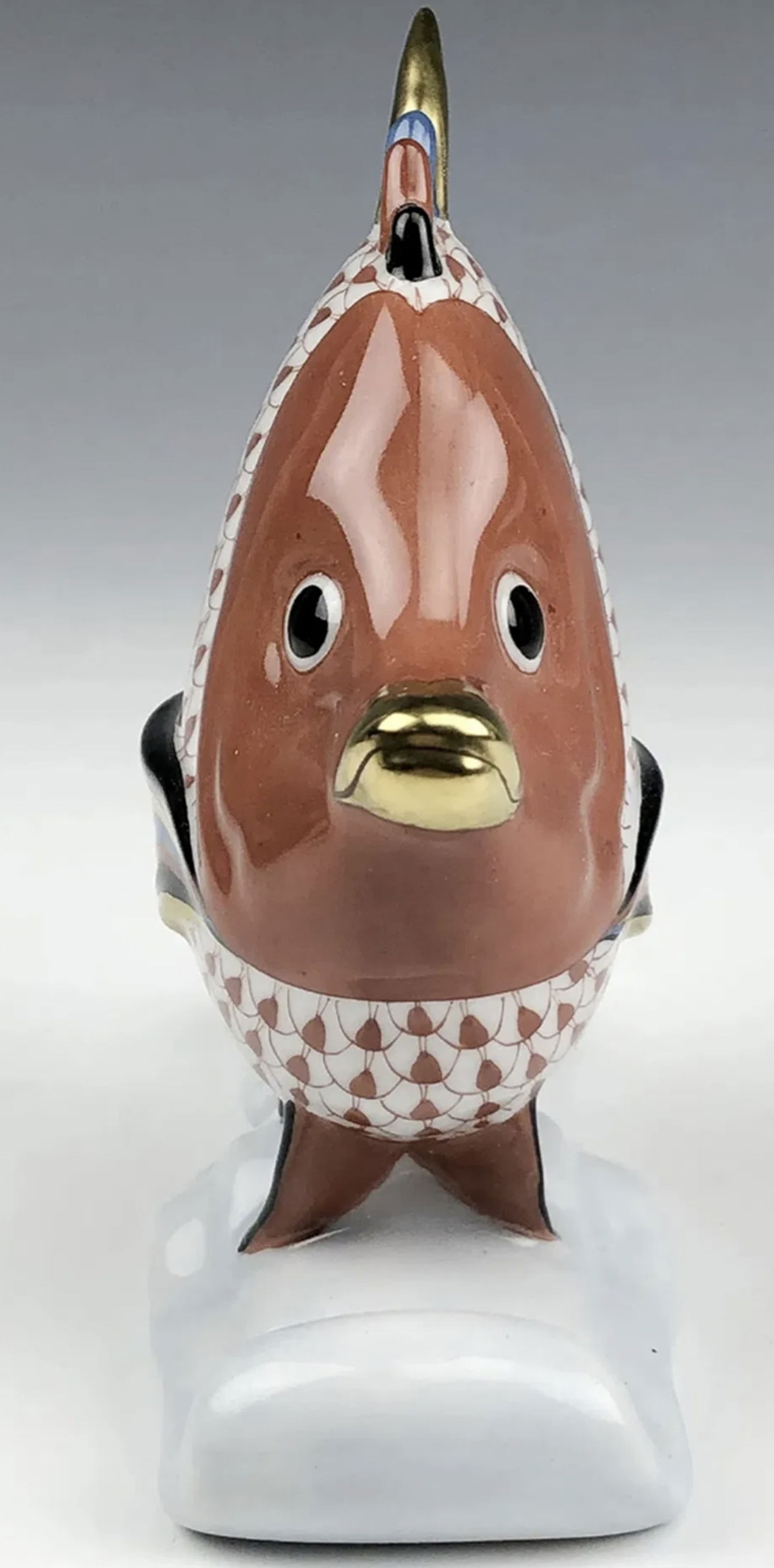 Herend Signed Rust Porcelain Tropical Fish on Wave With 24k Gold Accents Made in Hungary Orig Box - 3