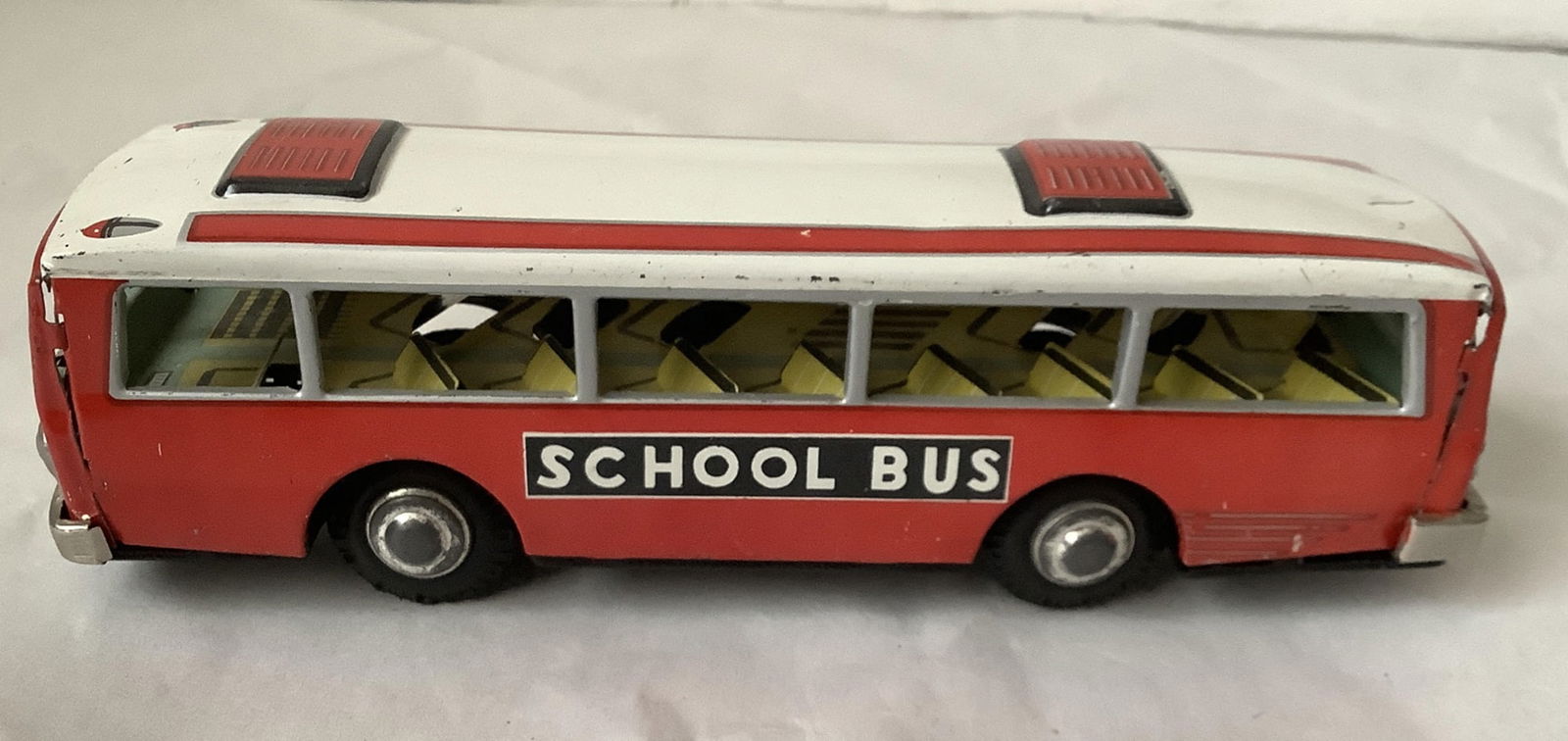 Red China Tin Litho School Bus (1 of 9)