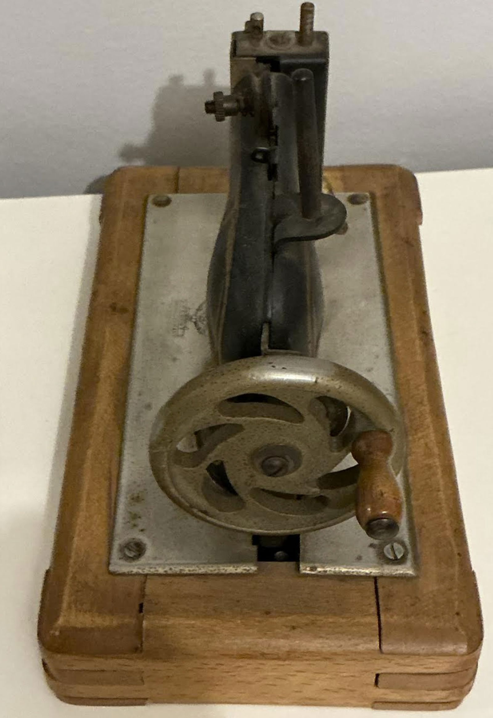 Casige German Sewing machine - 3