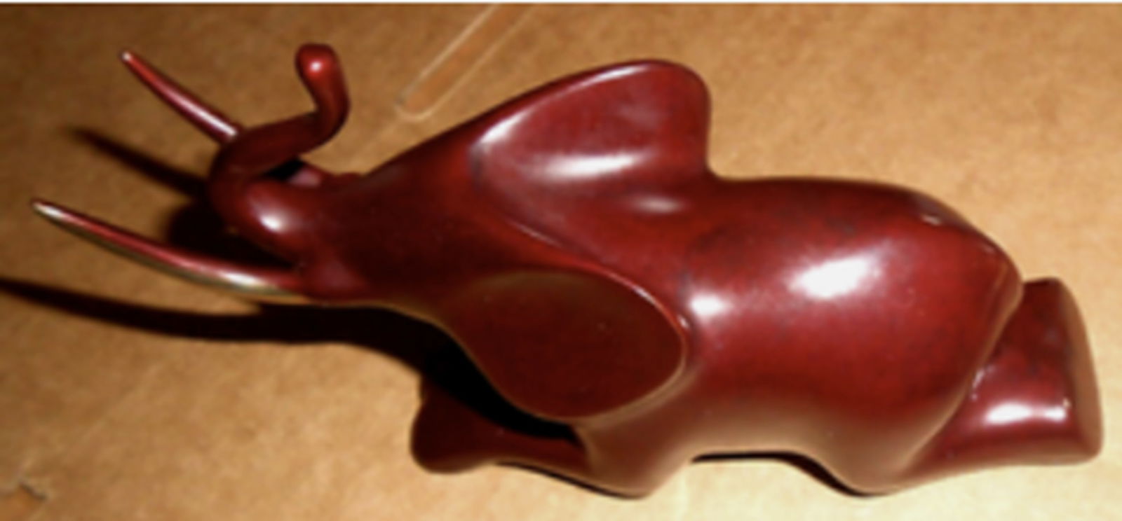 Loet Vanderveen Signed Bronze Lying Elephant Sculpture 133/2500 Figurine Statuette: Loet Vanderveen Signed Bronze Lying Elephant Sculpture 133/2500 Figurine Statuette. Measures approx 4.5" long at base. Total Length approx. 5.5" Height at top