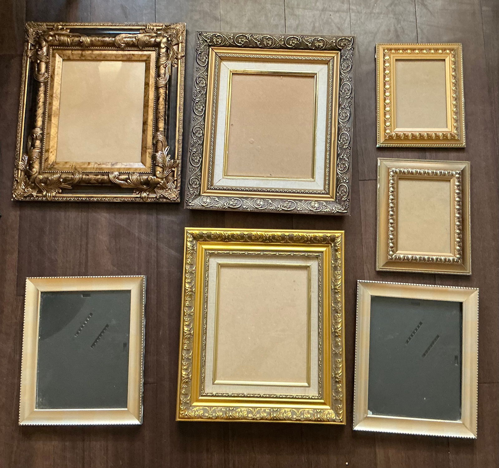 Set of 7 wall art picture frames (1 of 9)