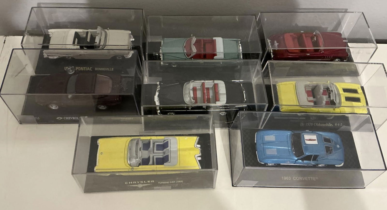 Set of 8 Road Champs Model Vehicle Cars in Display Case (1 of 6)