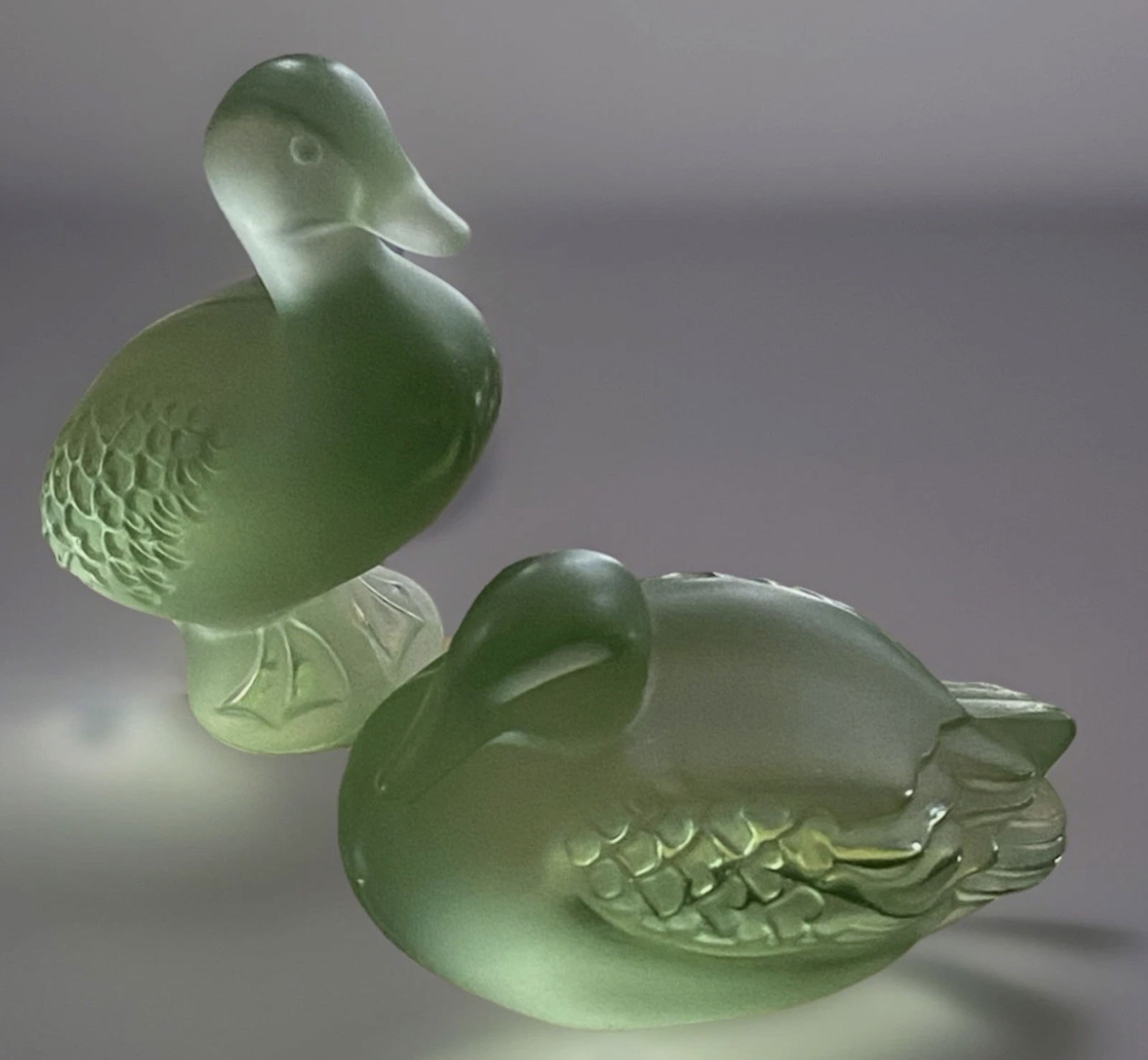 Lalique Signed Crystal Green Duck Figurine Set Made in France: Lalique Signed Crystal Green Duck Figurine Set Made in France