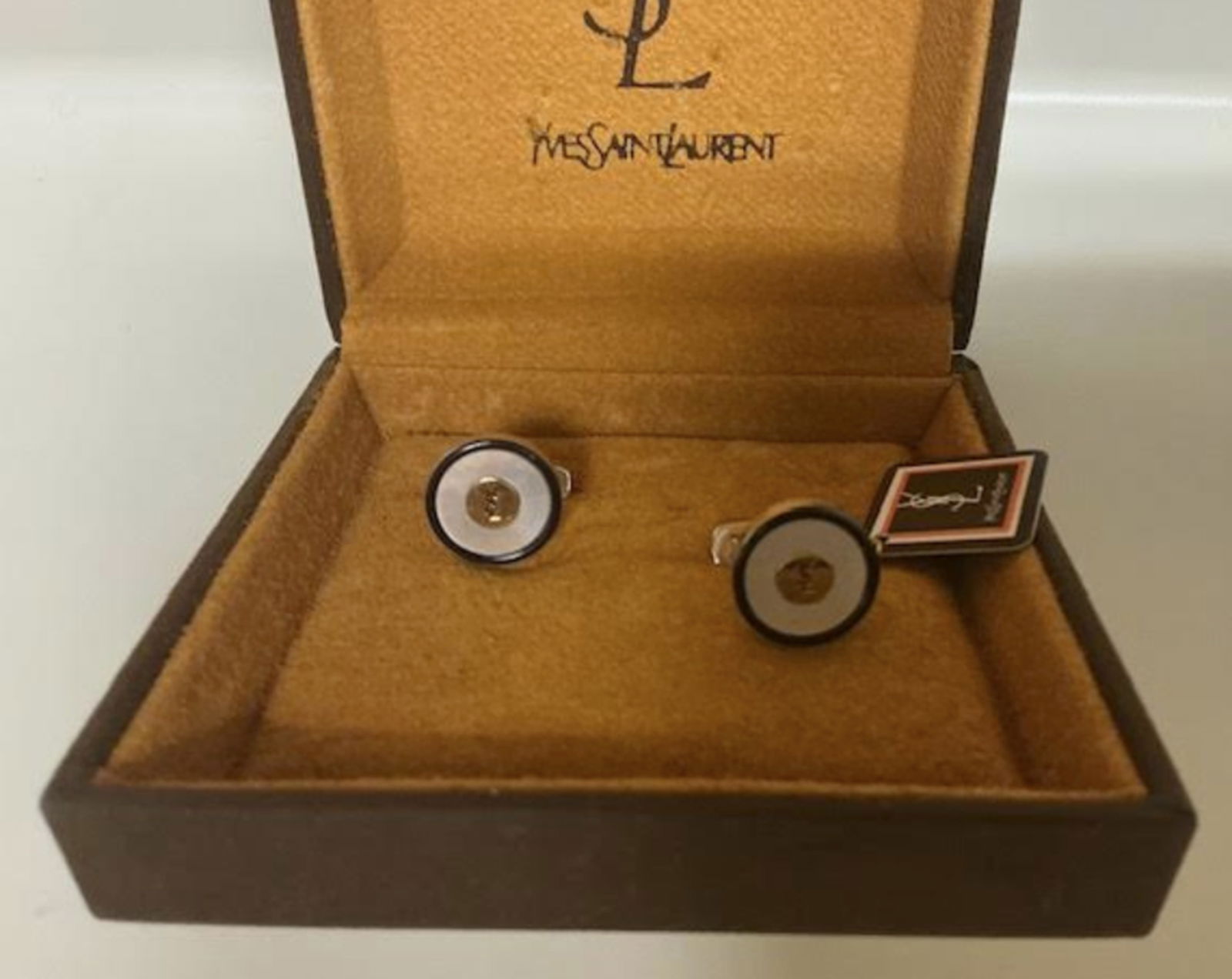Yves Saint Laurent YSL Octagon Logo Cufflinks With Box (1 of 5)