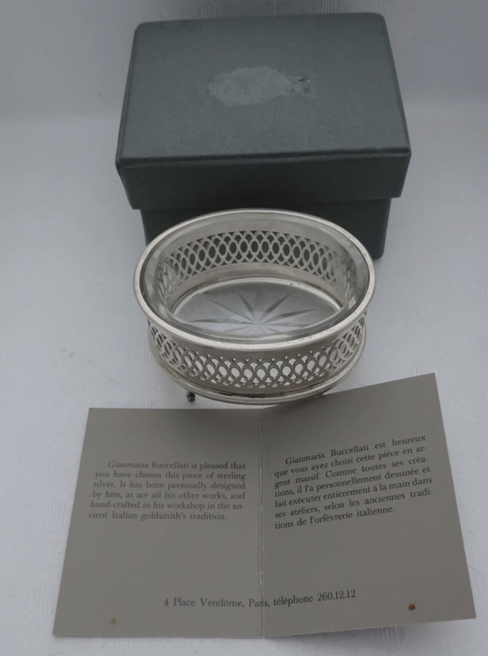 GIANMARIA BUCCELLATI STERLING SILVER Salt Cellar Bowl With Glass Liner and Original Box: GIANMARIA BUCCELLATI STERLING SILVER Salt Cellar With Glass Liner and Original Box SIZE: 2 3/8" WIDE X 3" LONG X 1 3/4" HIGH.