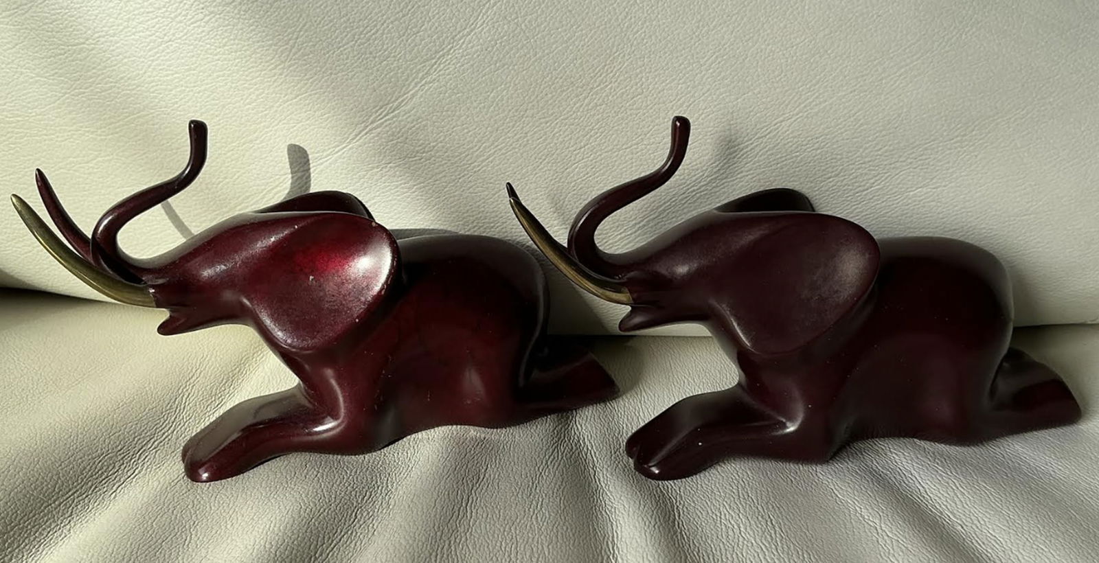 Loet Vanderveen Signed Bronze Lying Elephant Sculpture 133/2500 and 255/2500 Figurine Statuette pair (1 of 9)